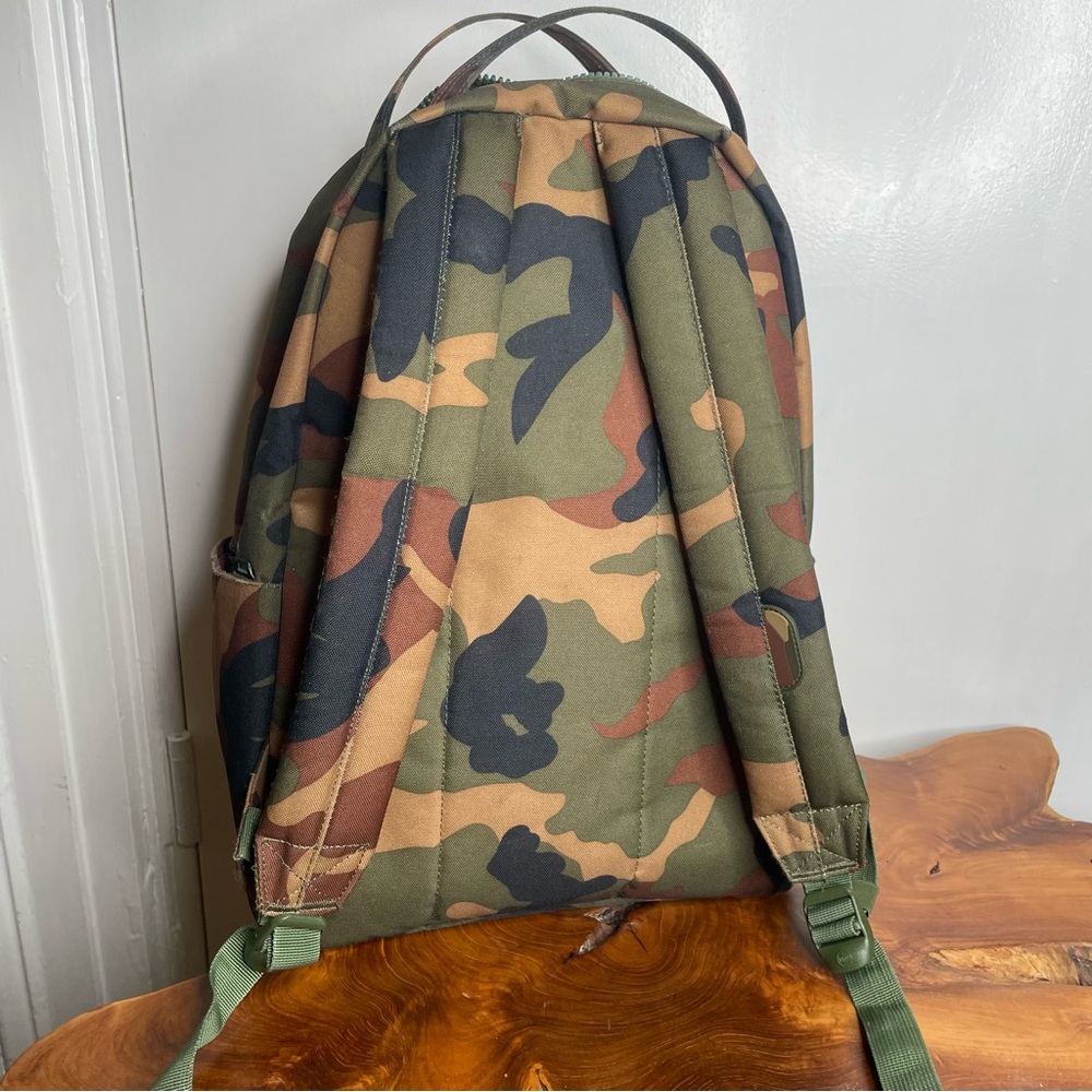 Herschel Camo backpack - Picture 16 of 16